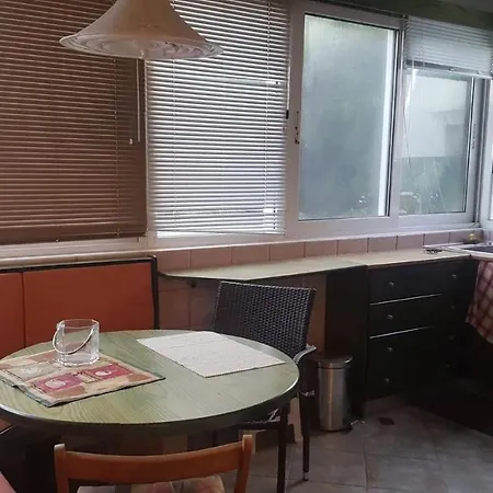 City Apartment *
